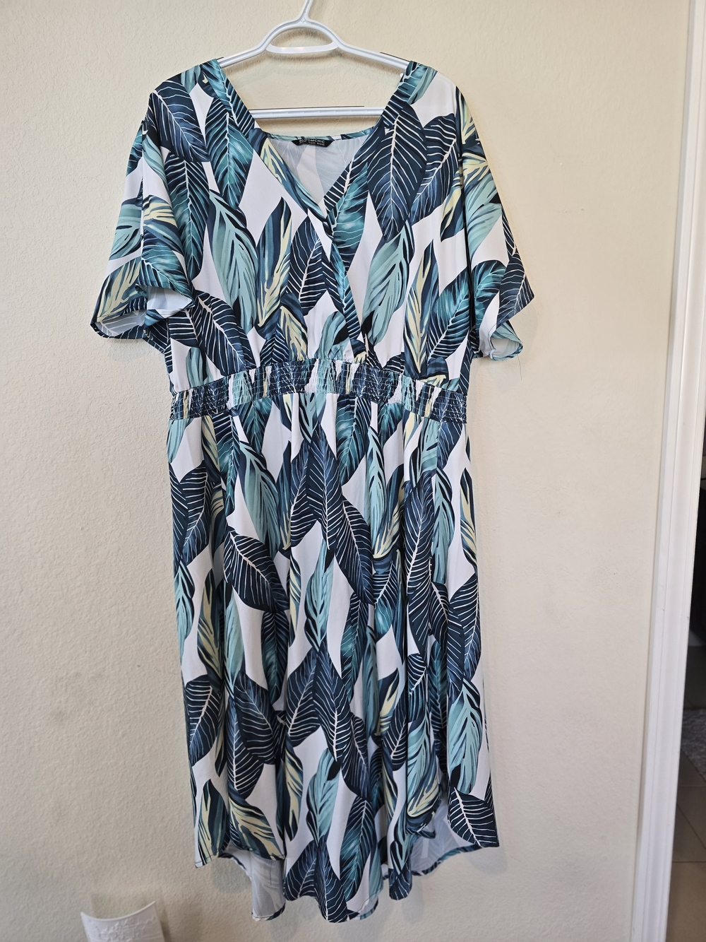 BloomChic Teal and Navy Leaf-Print Midi Dress Sz 18/20